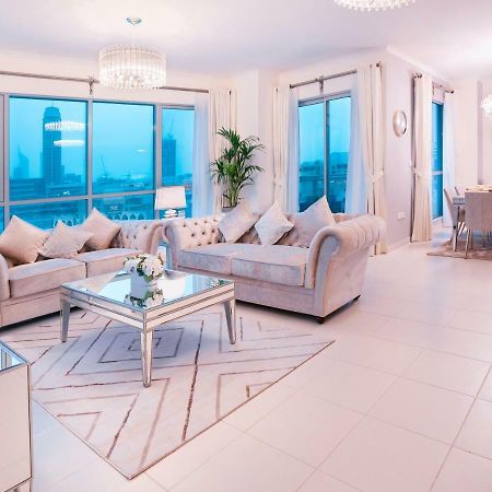 Elite Royal Apartment - Full Burj Khalifa & Fountain View - 2 Bedrooms And 1 Open Bedroom Without Partition Dubai Exteriör bild